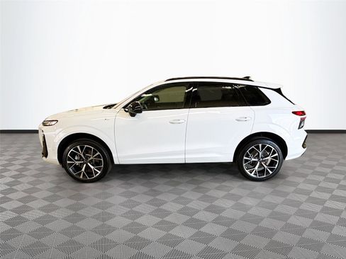 Used 2026 Audi Q3 quattro 2.0T AWD/4WD image 4