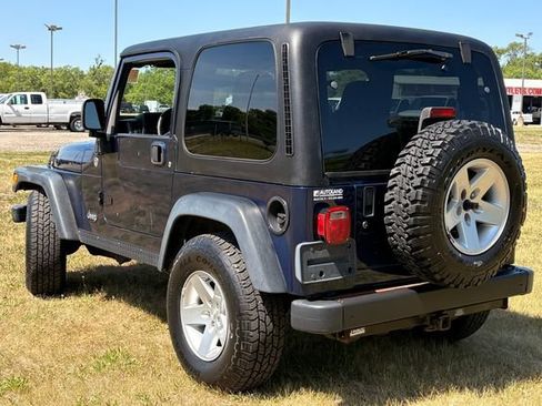 Used 2005 Jeep Wrangler Rubicon w/ Security Group AWD/4WD image 3