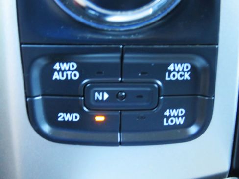 Used 2016 RAM 1500 Big Horn image 27