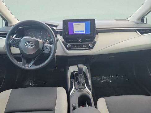 Certified 2025 Toyota Corolla LE FWD image 17