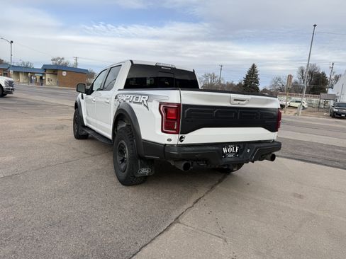 Certified 2017 Ford F150 Raptor w/ Equipment Group 802A Luxury image 8
