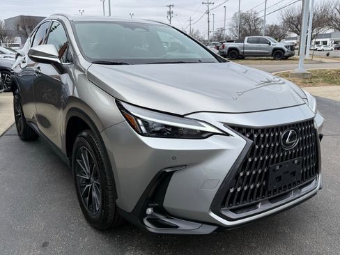 Used 2024 Lexus NX 350 AWD image 5