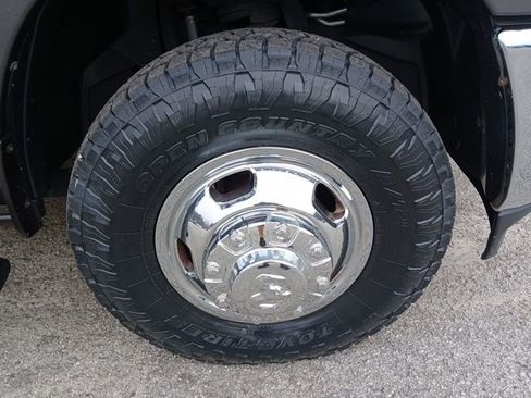 Used 2021 RAM 3500 Tradesman w/ Chrome Appearance Group image 52