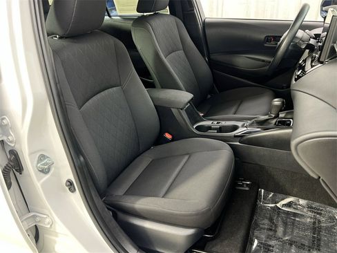 Used 2023 Toyota Corolla LE image 30