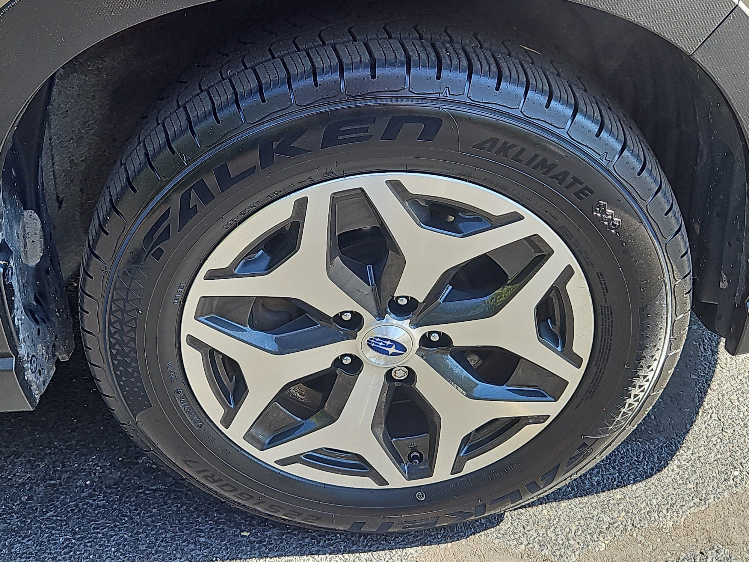 Certified 2023 Subaru Forester Premium AWD/4WD image 27
