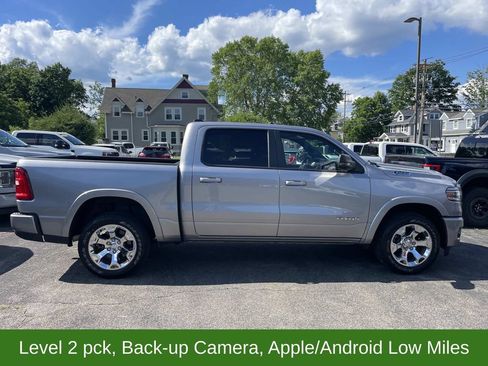 Used 2025 RAM 1500 Big Horn AWD/4WD image 8