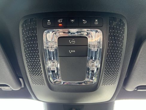 Used 2025 Mercedes-Benz GLA 250 image 28