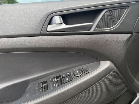 Used 2016 Hyundai Tucson Limited AWD/4WD image 12