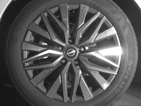 Used 2025 Nissan Altima 2.5 SV image 12