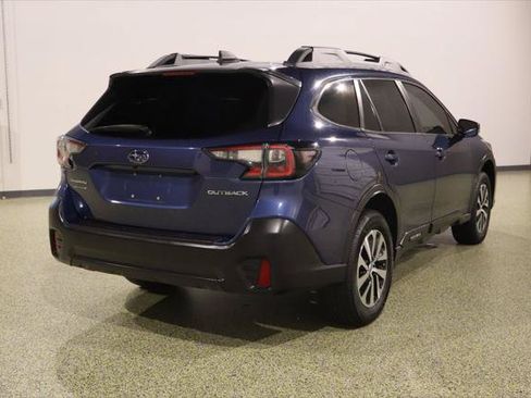 Used 2021 Subaru Outback AWD/4WD image 10
