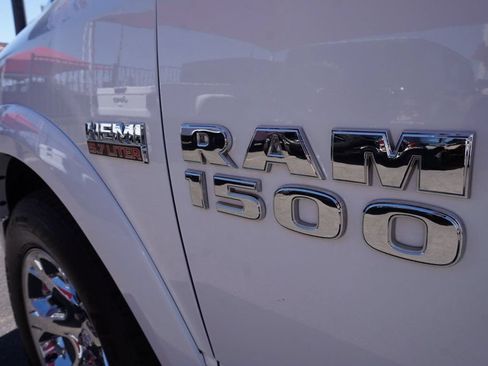 Used 2017 RAM 1500 Laramie AWD/4WD image 11