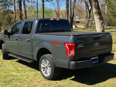 Used 2017 Ford F150 XL w/ Equipment Group 101A Mid image 4