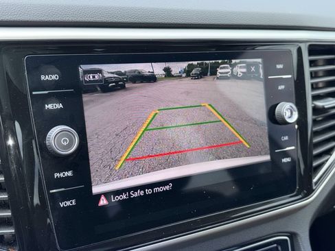 Certified 2023 Volkswagen Atlas SEL AWD/4WD image 5