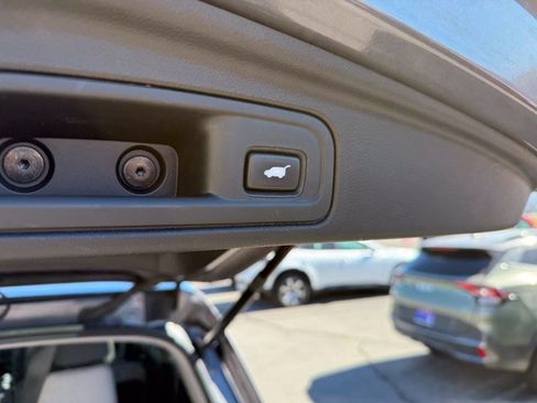 Used 2017 Honda Pilot Elite image 27