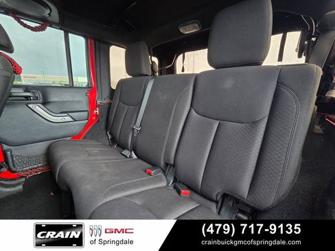Used 2014 Jeep Wrangler Unlimited Sport w/ Quick Order Package 24S AWD/4WD image 24