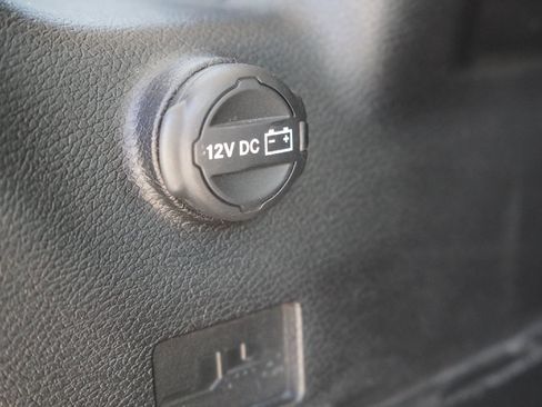 Used 2022 Jeep Wrangler Unlimited Rubicon w/ LED Lighting Group image 31