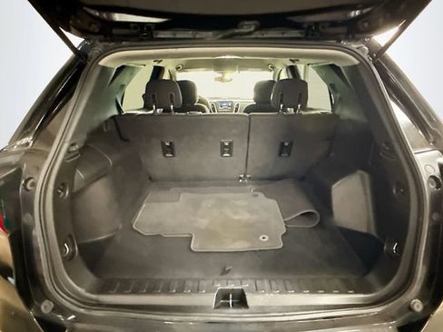 Used 2019 Chevrolet Equinox LT image 24