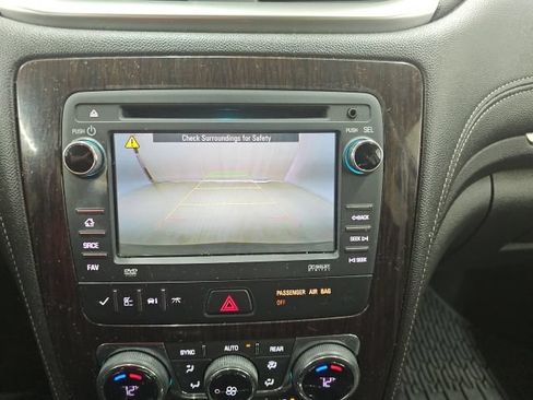 Used 2016 Chevrolet Traverse LT w/ Traveler's Package AWD/4WD image 19