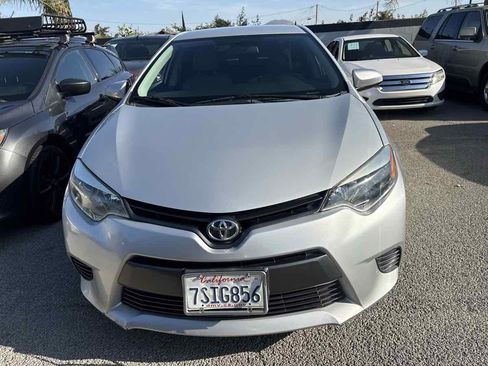 Used 2016 Toyota Corolla LE FWD image 6