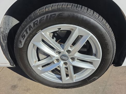 Used 2017 Audi A4 2.0T Premium image 32