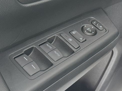 Certified 2024 Honda CR-V EX image 17