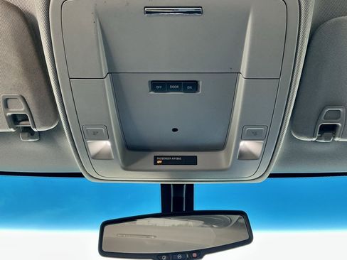 Used 2018 Chevrolet Silverado 1500 LT w/ All Star Edition image 32