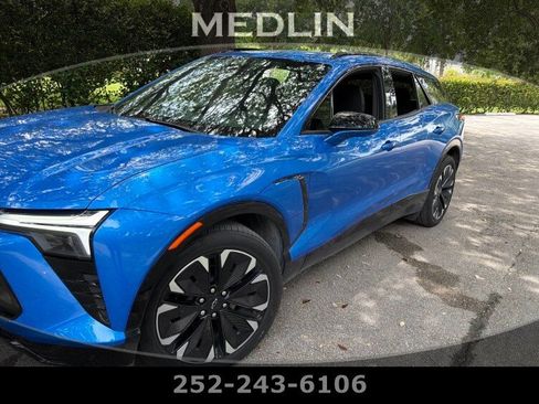 Used 2024 Chevrolet Blazer EV RS RWD image 1