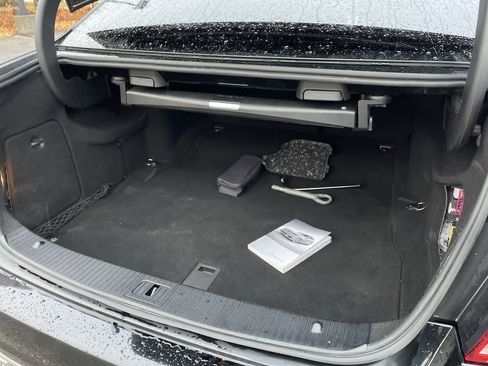 Used 2014 Mercedes-Benz E 350 E 350 Sport image 17