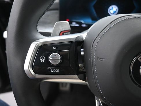 Certified 2023 BMW 760i xDrive image 20