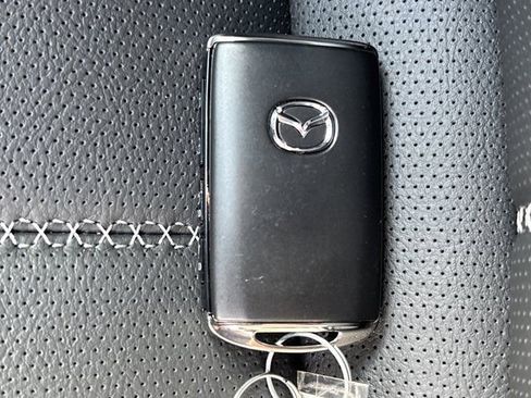 Used 2025 MAZDA MX-5 Miata RF Grand Touring image 37