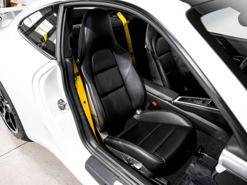 Used 2014 Porsche 911 Carrera image 28