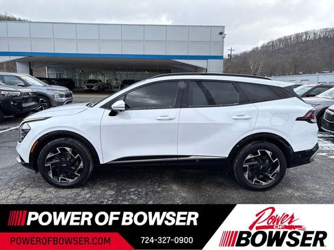 Used 2023 Kia Sportage SX image 2