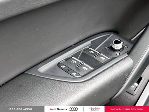 Used 2023 Audi Q5 2.0T Premium w/ Convenience Package AWD/4WD image 16