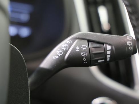 Used 2024 Ford Edge Titanium image 20