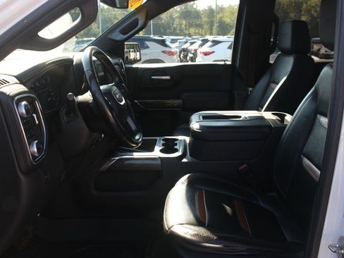 Used 2019 GMC Sierra 1500 AT4 w/ AT4 Premium Package AWD/4WD image 16