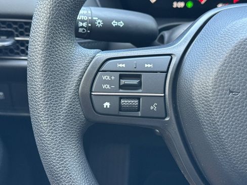 New 2026 Honda HR-V LX image 15