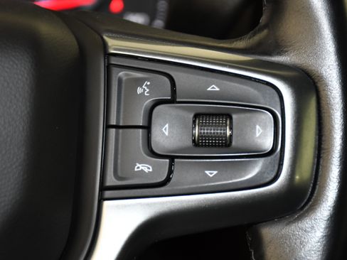 Used 2020 Chevrolet Silverado 1500 LT w/ All-Star Edition AWD/4WD image 23