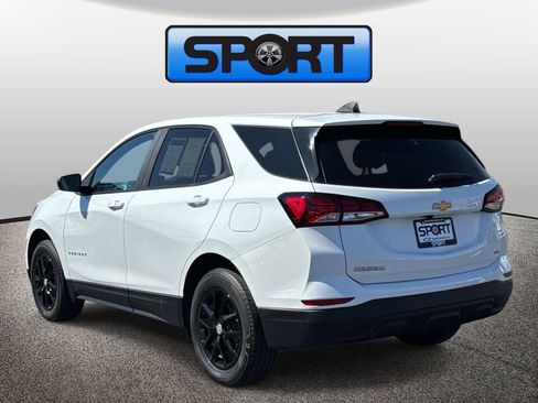Used 2022 Chevrolet Equinox LS w/ LS Convenience Package image 23