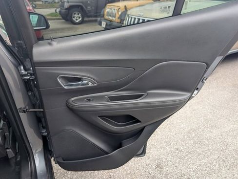 Used 2015 Buick Encore FWD image 20