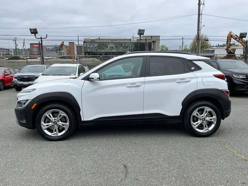 Used 2023 Hyundai Kona SEL AWD/4WD image 5
