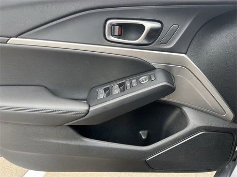 New 2026 Acura Integra FWD image 25