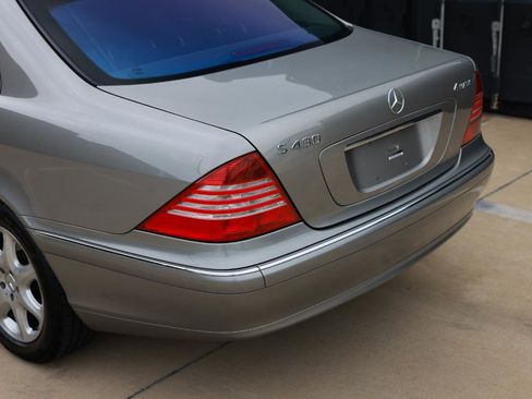 Used 2006 Mercedes-Benz S 430 4MATIC image 34