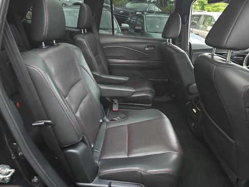 Used 2020 Honda Pilot Black Edition image 31
