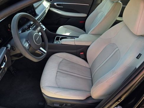 Used 2025 Hyundai Sonata SEL FWD image 19