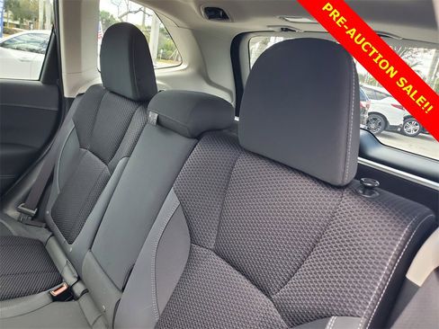 Used 2023 Subaru Forester Premium image 12
