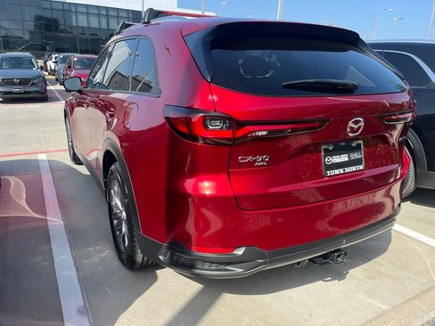 Used 2024 MAZDA CX-90 Plug-In Hybrid w/ Preferred AWD/4WD image 4