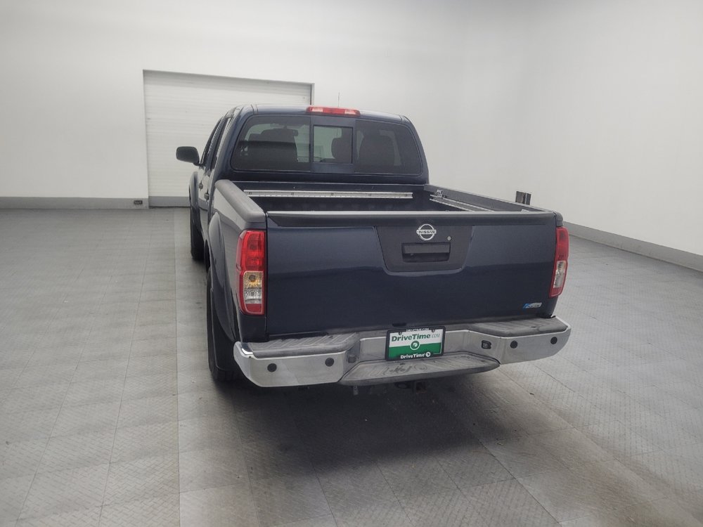 Used 2017 Nissan Frontier SV w/ SV Value Truck Package RWD image 6
