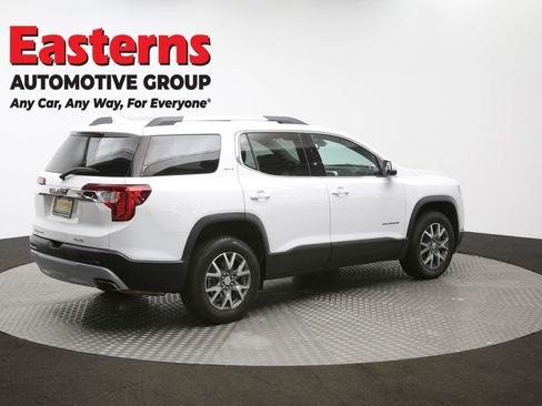 Used 2023 GMC Acadia SLT image 44