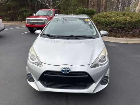 Used 2016 Toyota Prius C Four image 11