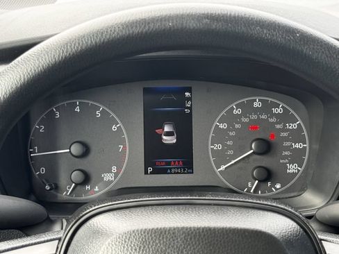 Used 2025 Toyota Corolla LE FWD image 15